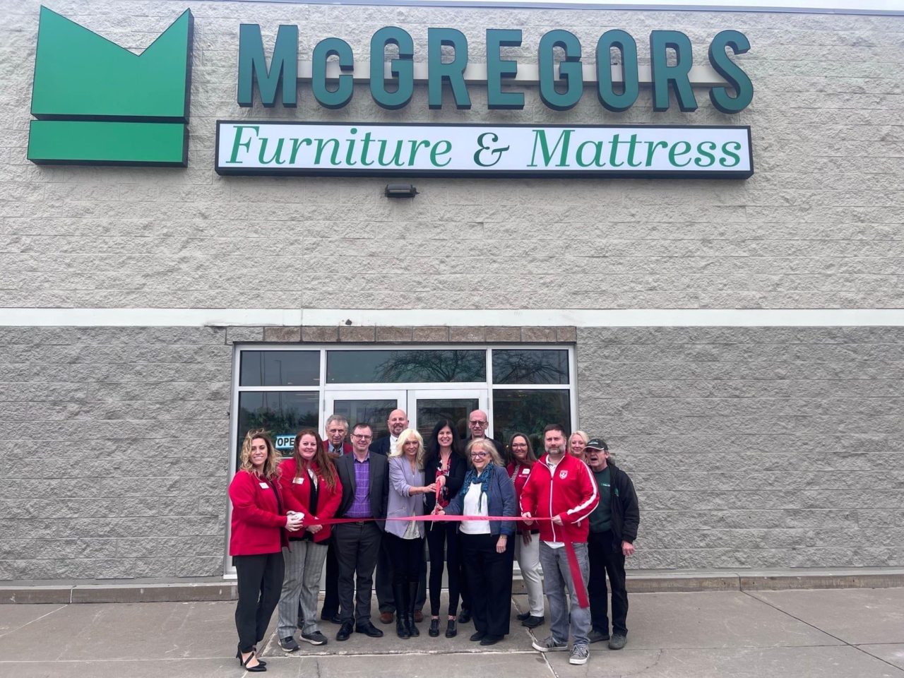 mcgregors furniture and mattress - ottumwa photos